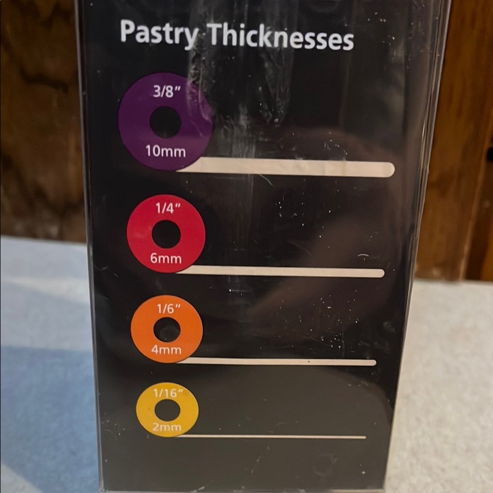 Joseph Joseph Adjustable Rolling Pin - Picture 4 of 5